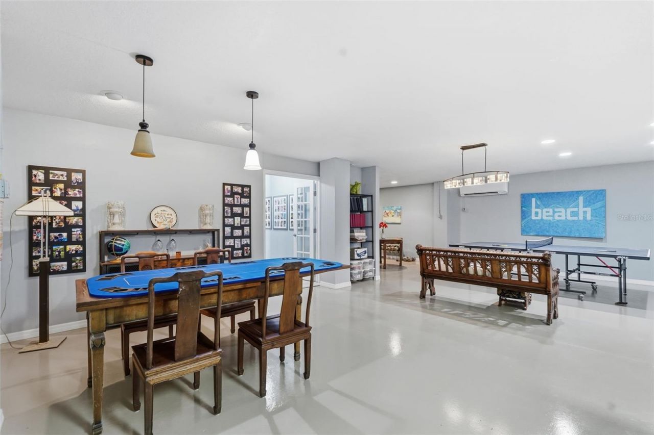 401 Harbor Drive, Belleair Beach, FL 33786 Photo