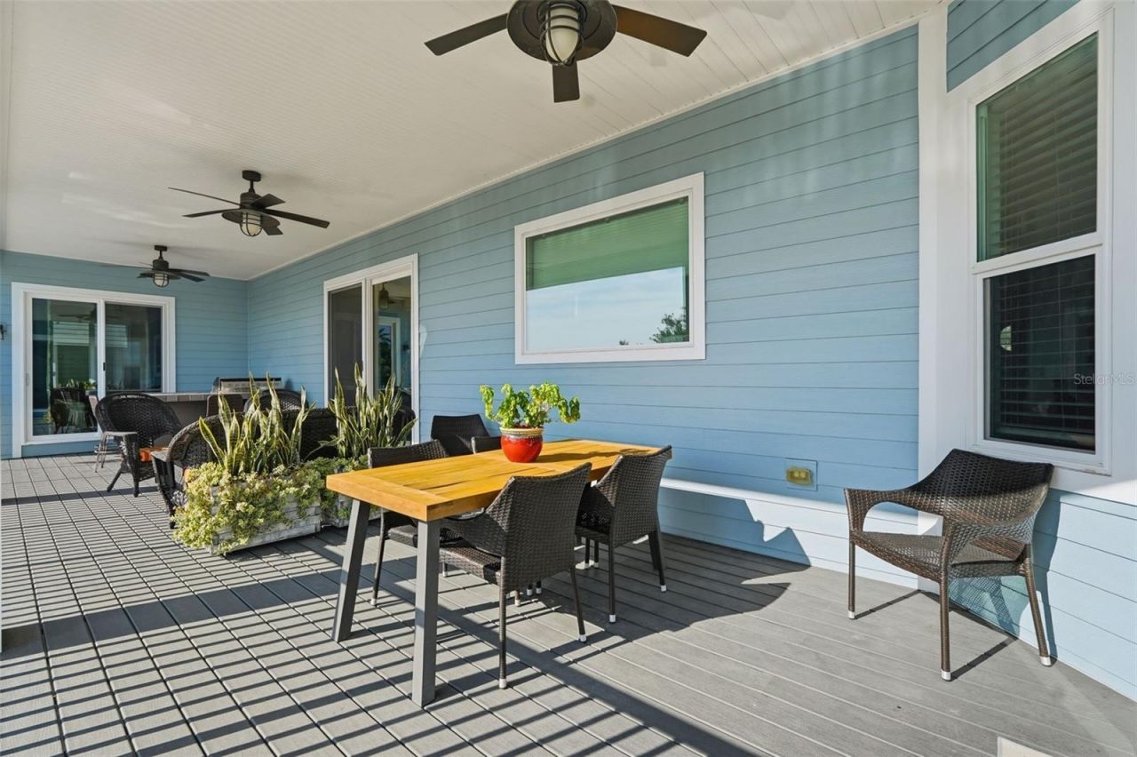 401 Harbor Drive, Belleair Beach, FL 33786 Photo