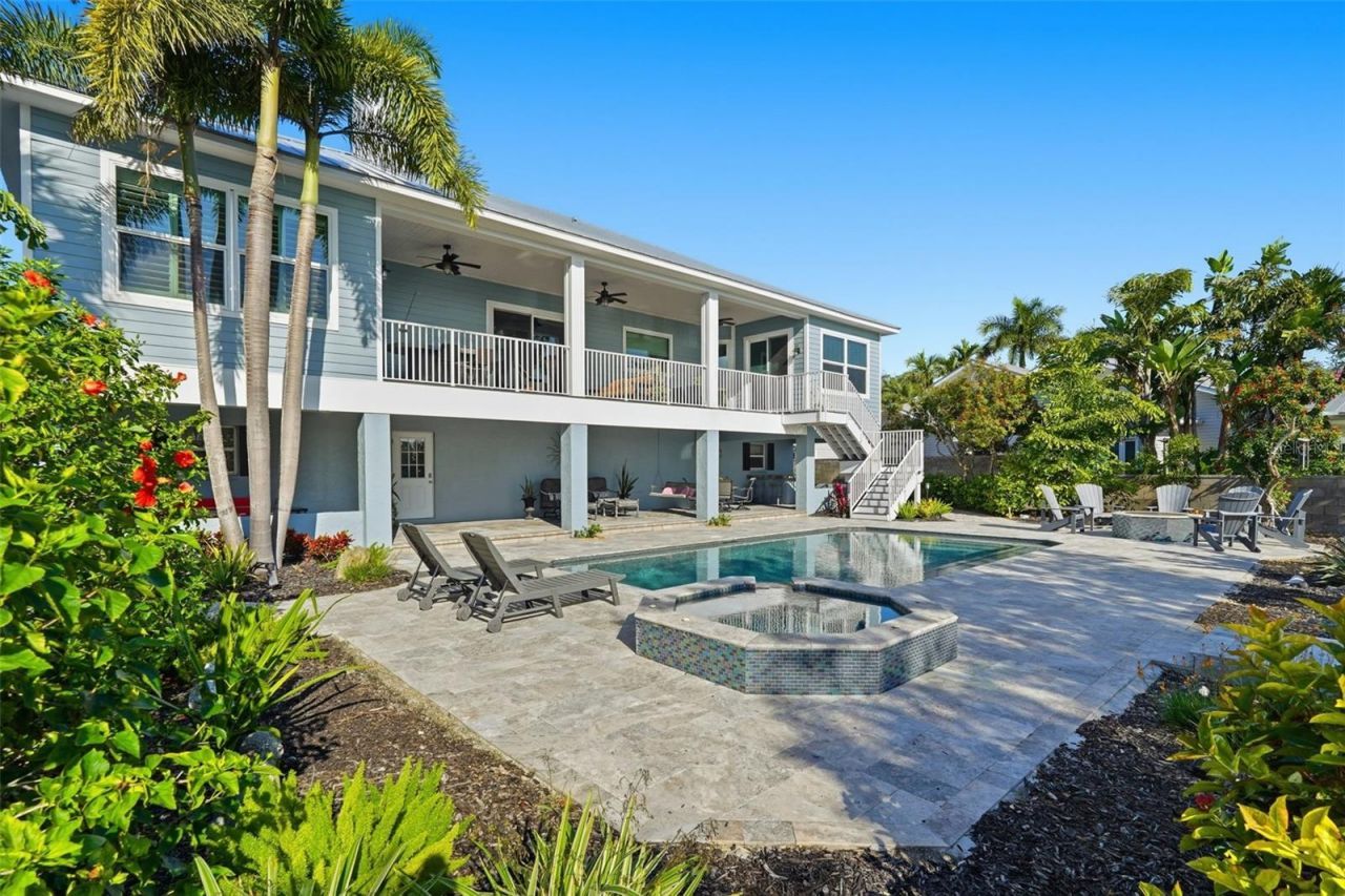 401 Harbor Drive, Belleair Beach, FL 33786 Photo