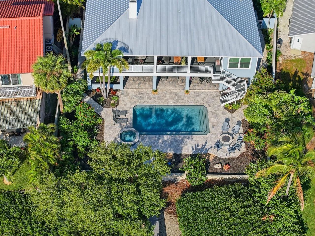401 Harbor Drive, Belleair Beach, FL 33786 Photo