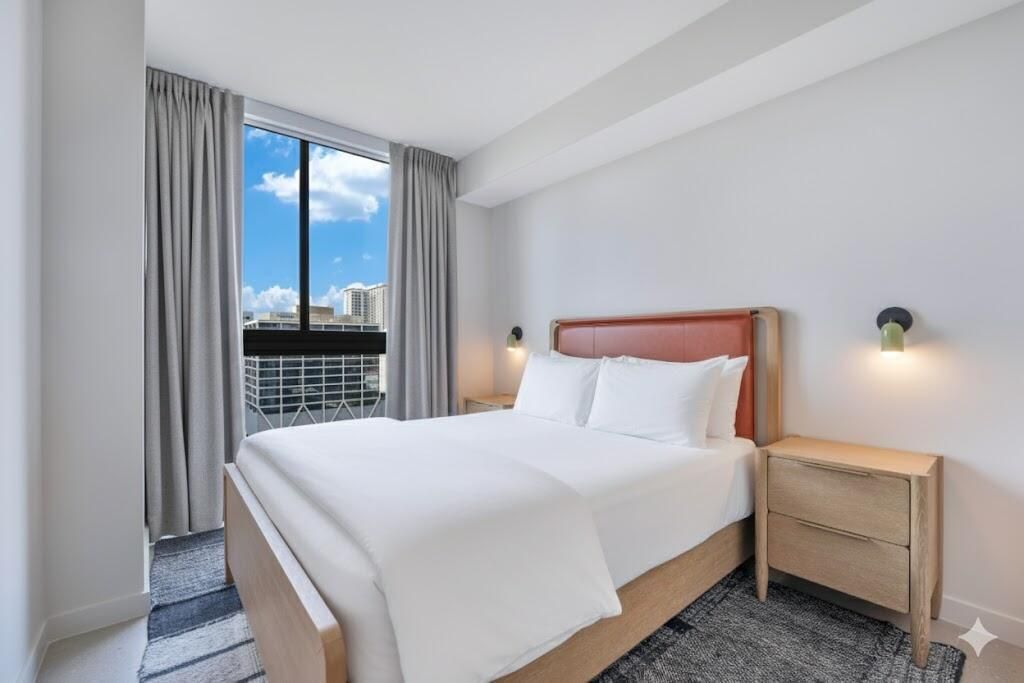 11 NE 6th Street, Unit 2201, Miami, FL 33132 Photo