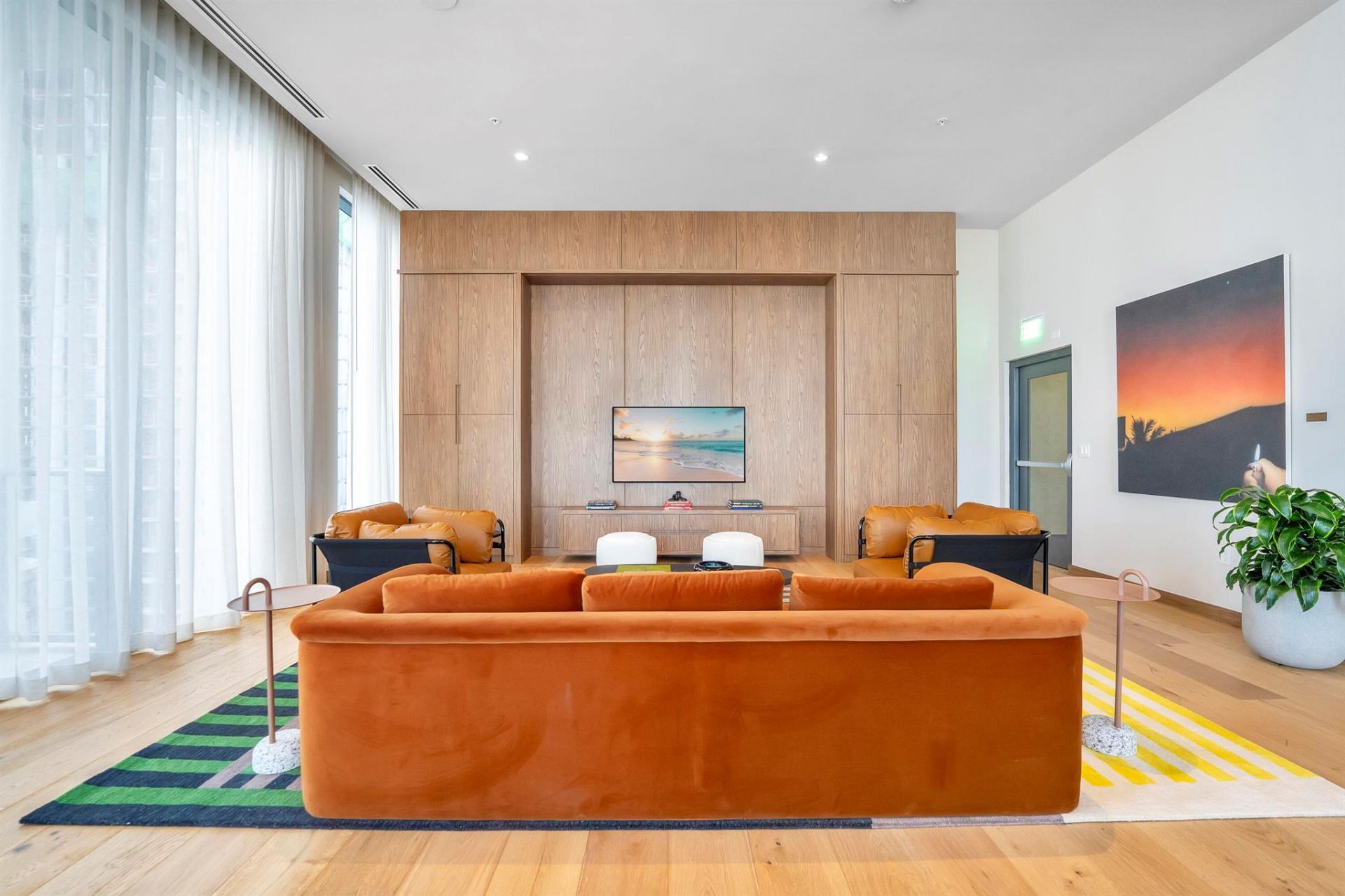 11 NE 6th Street, Unit 2201, Miami, FL 33132 Photo