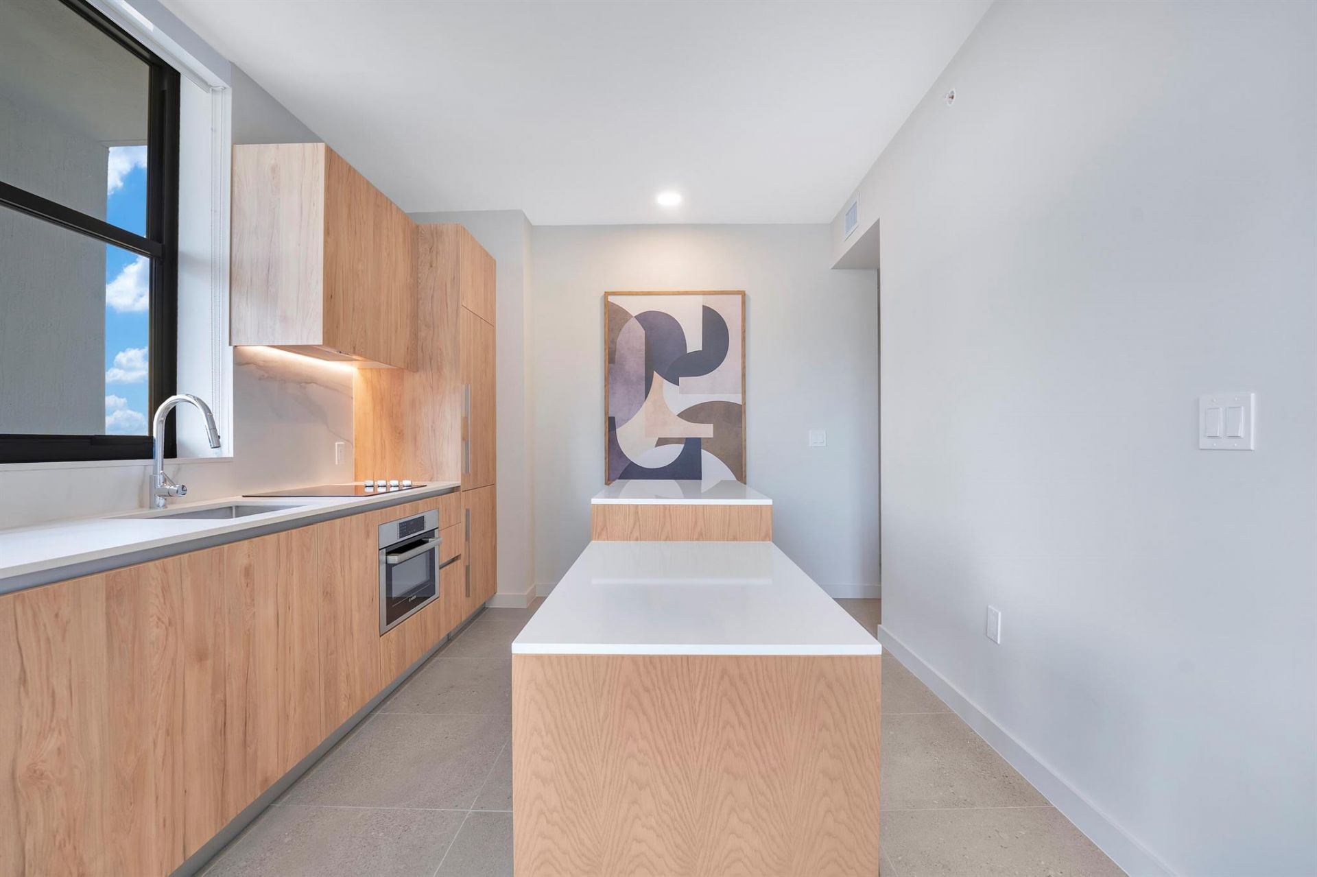 11 NE 6th Street, Unit 2201, Miami, FL 33132 Photo