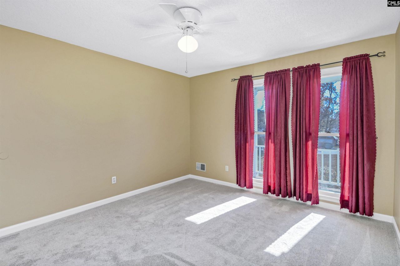 226 Tamwood Circle Photo 36