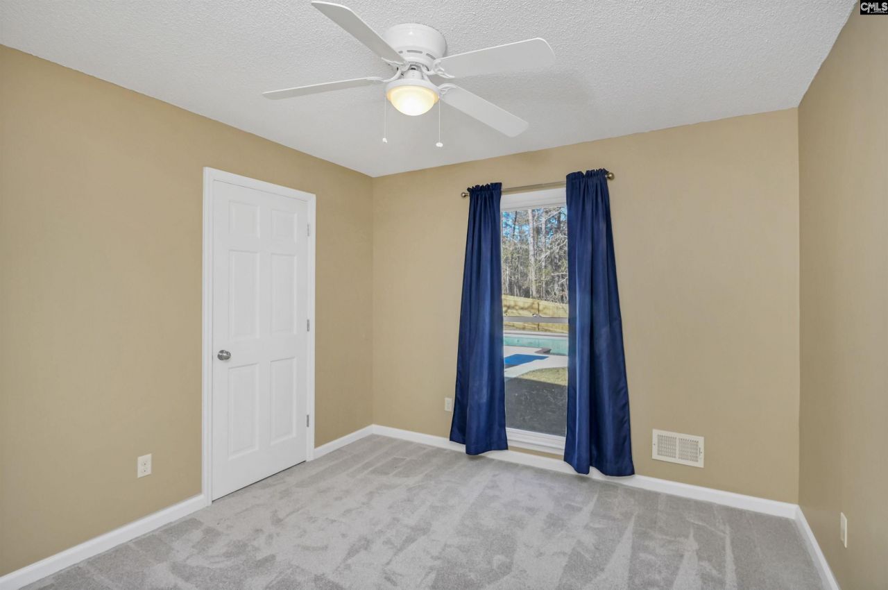 226 Tamwood Circle Photo 37