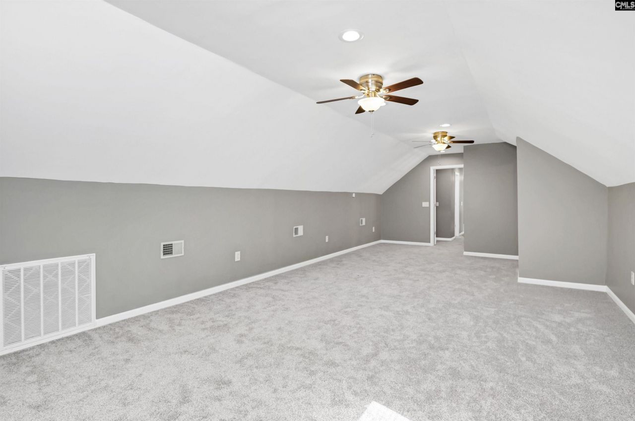 226 Tamwood Circle Photo 42