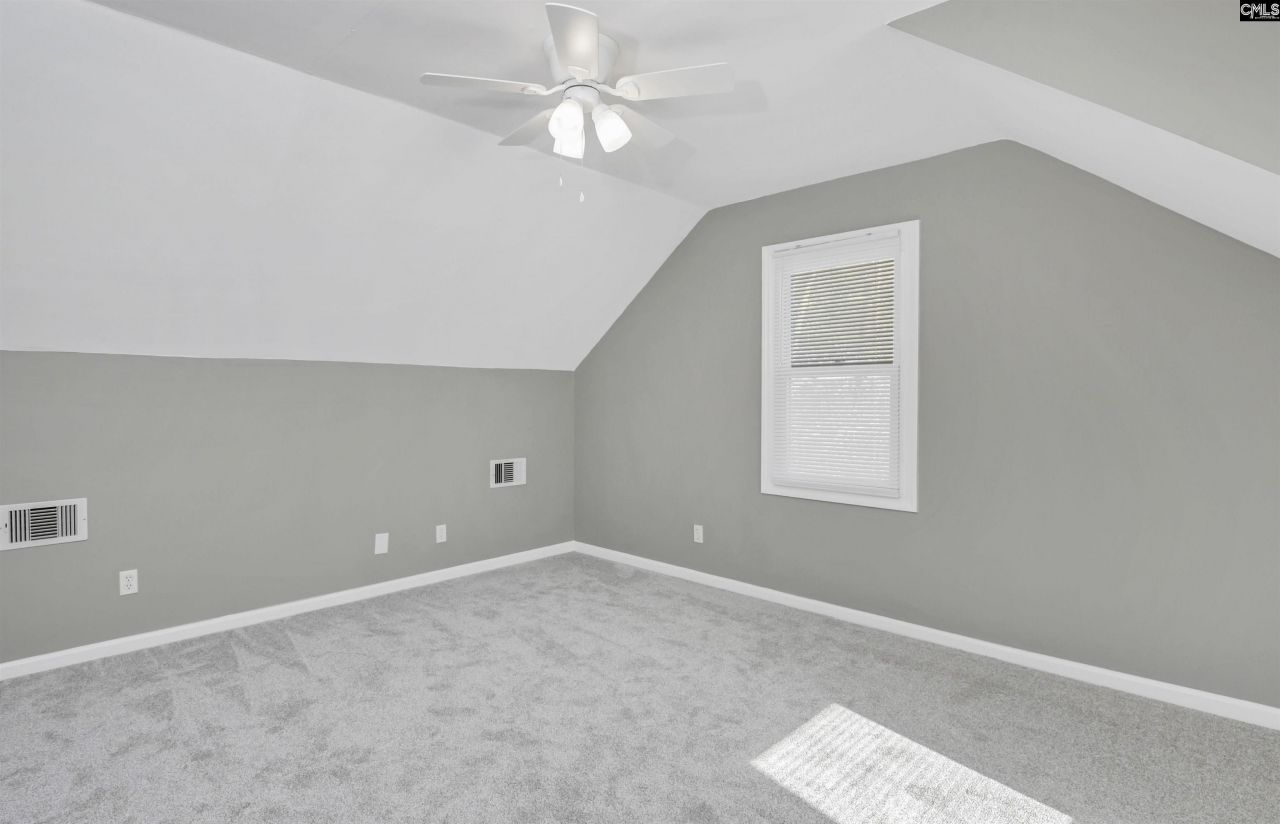 226 Tamwood Circle Photo 53