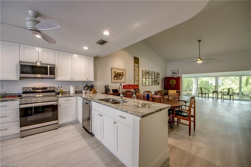 15371 River Vista Dr, Unit 803, North Fort Myers, FL 33917 Photo