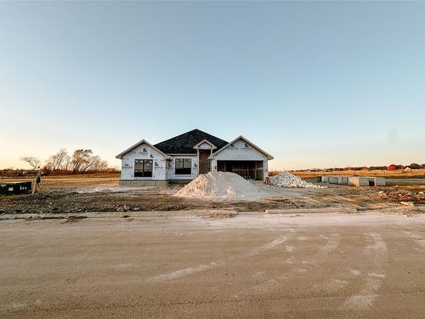 1109 Dillinger Road , Hewitt, TX 76643