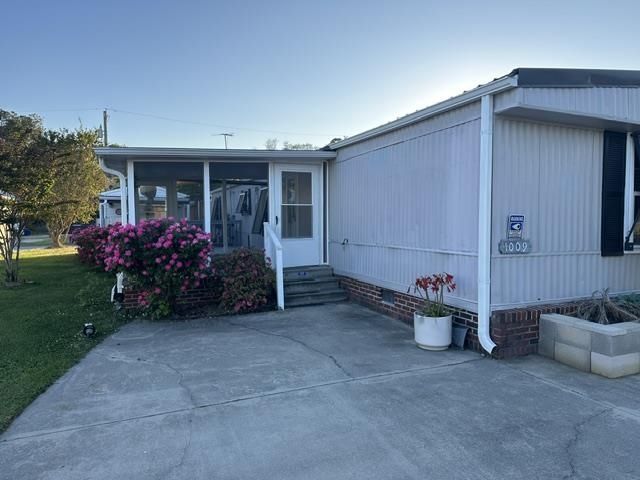 1009 Seaside Dr. Photo 31