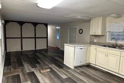 1009 Seaside Dr. photo 4