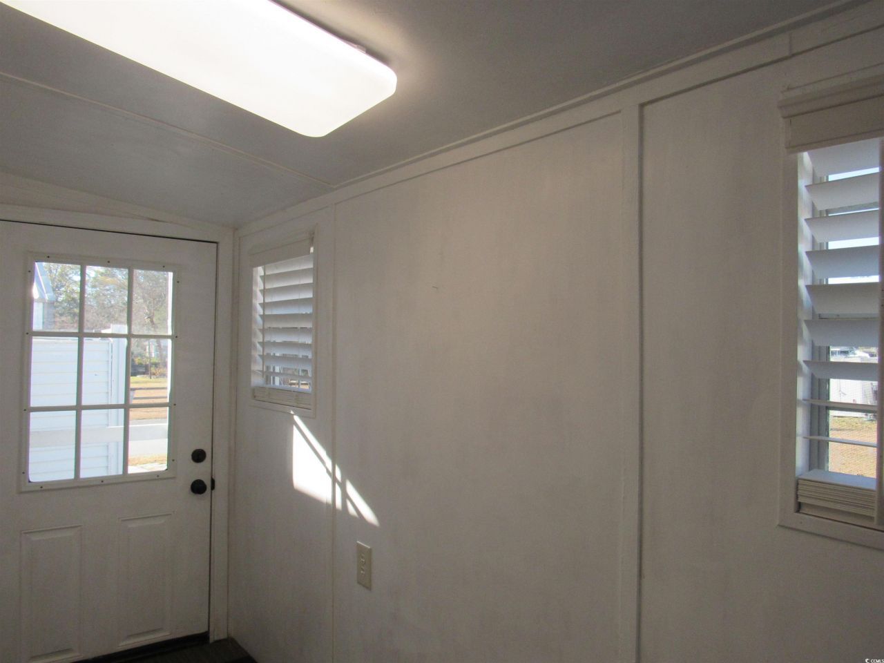 1009 Seaside Dr. Photo 9