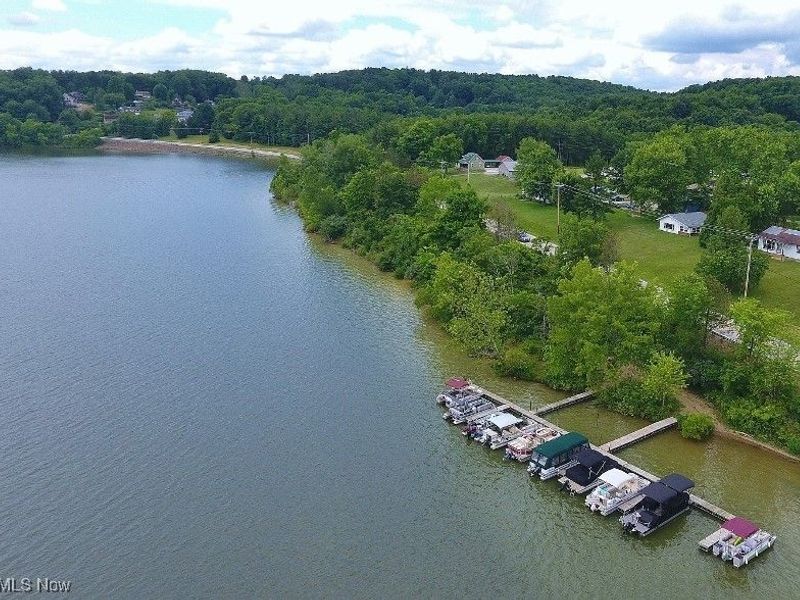 1121 Fiesta Road SW, Dellroy, OH 44620 Photo 32