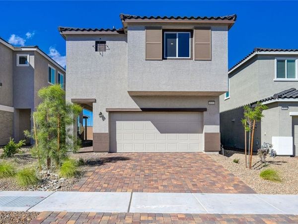 8532 W Agate Avenue, Las Vegas, NV 89113