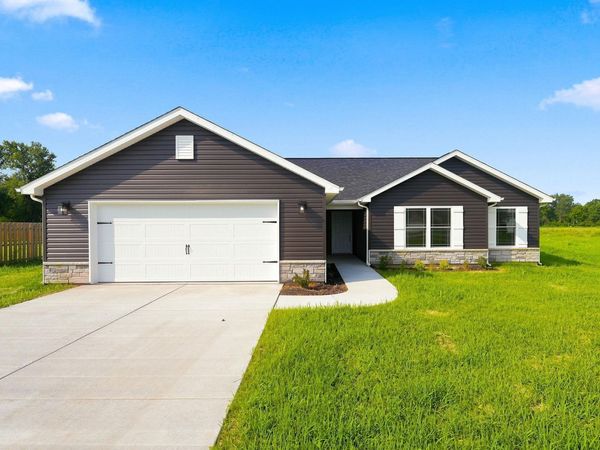 5758 E St Johns Avenue, Monticello, IN 47960