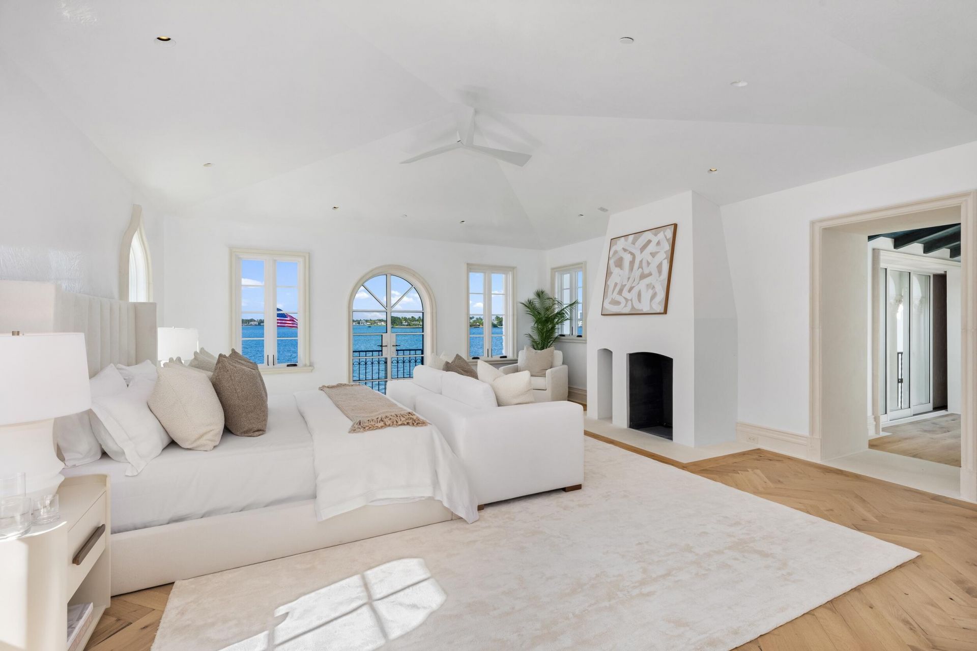 800 S County Road, Palm Beach, FL 33480 Photo