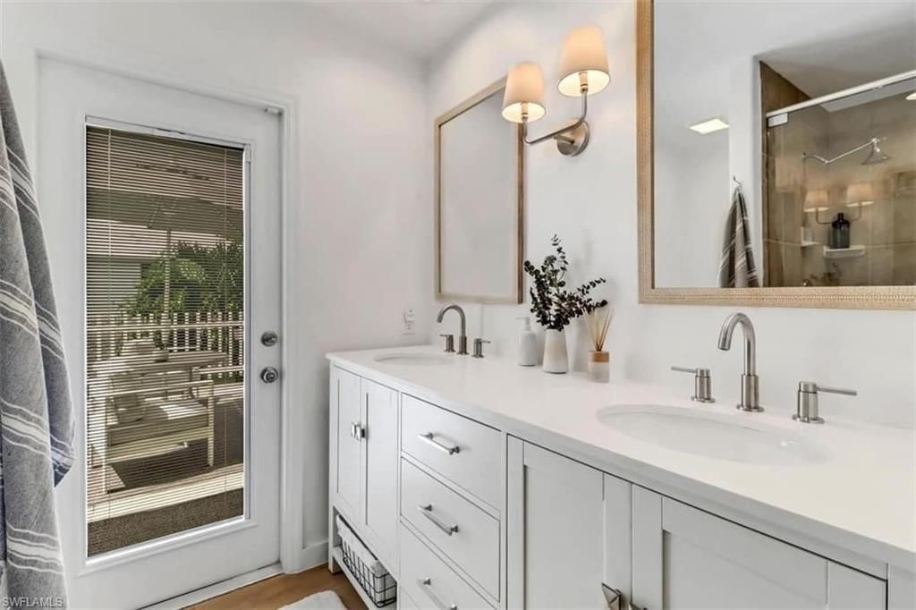1097 Frank Whiteman Blvd, Naples, FL 34103 Photo