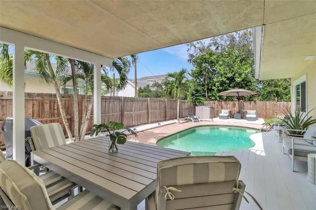 1097 Frank Whiteman Blvd, Naples, FL 34103 Photo