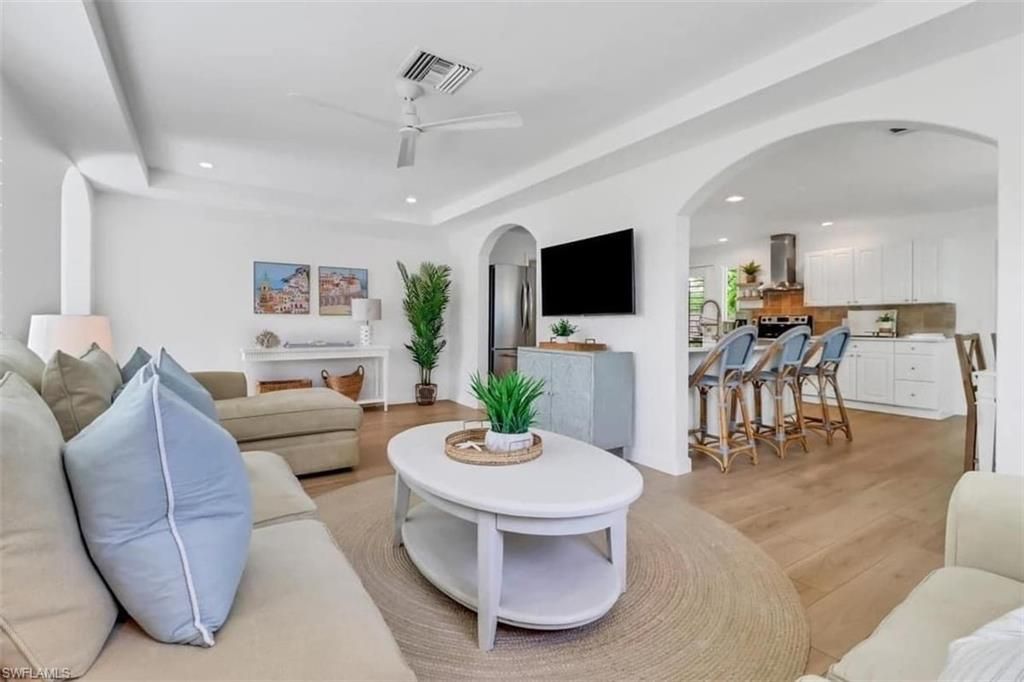 1097 Frank Whiteman Blvd, Naples, FL 34103 Photo