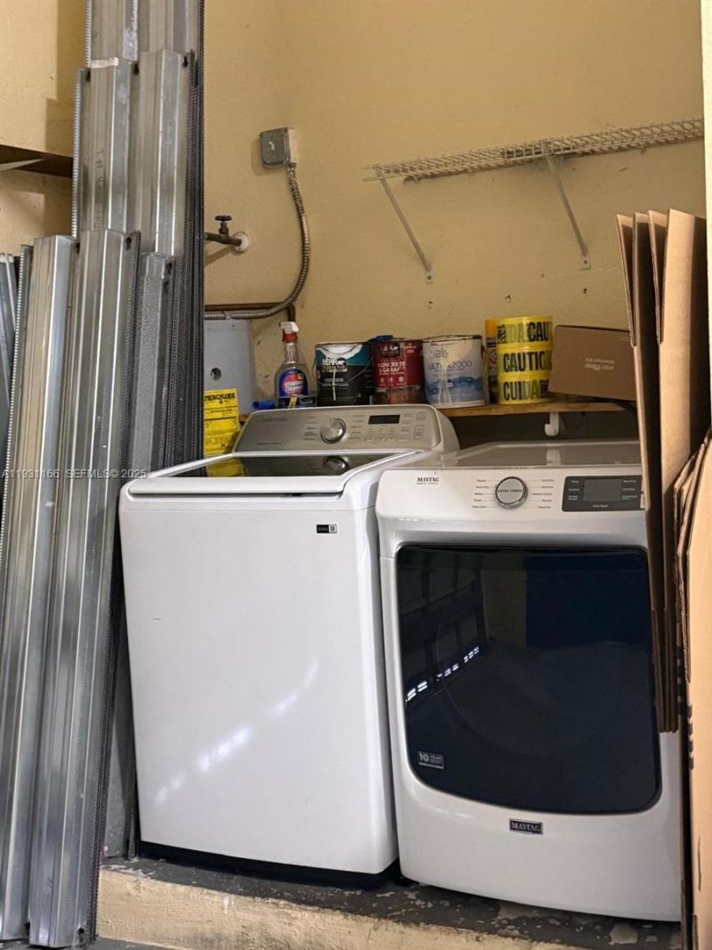 2221 NE 37th Ter, Homestead, FL 33033 Photo