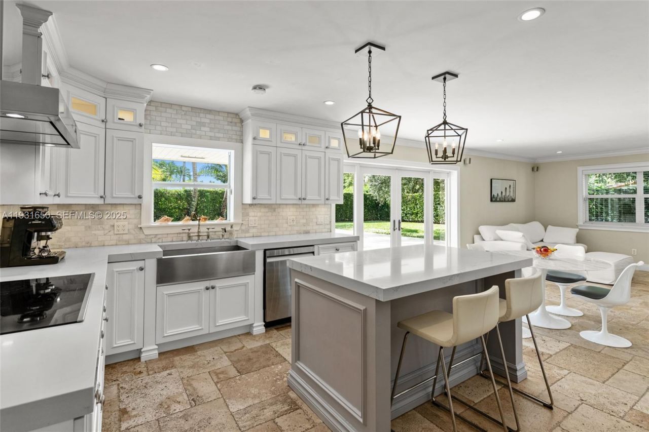 7360 SW 115th St, Pinecrest, FL 33156 Photo