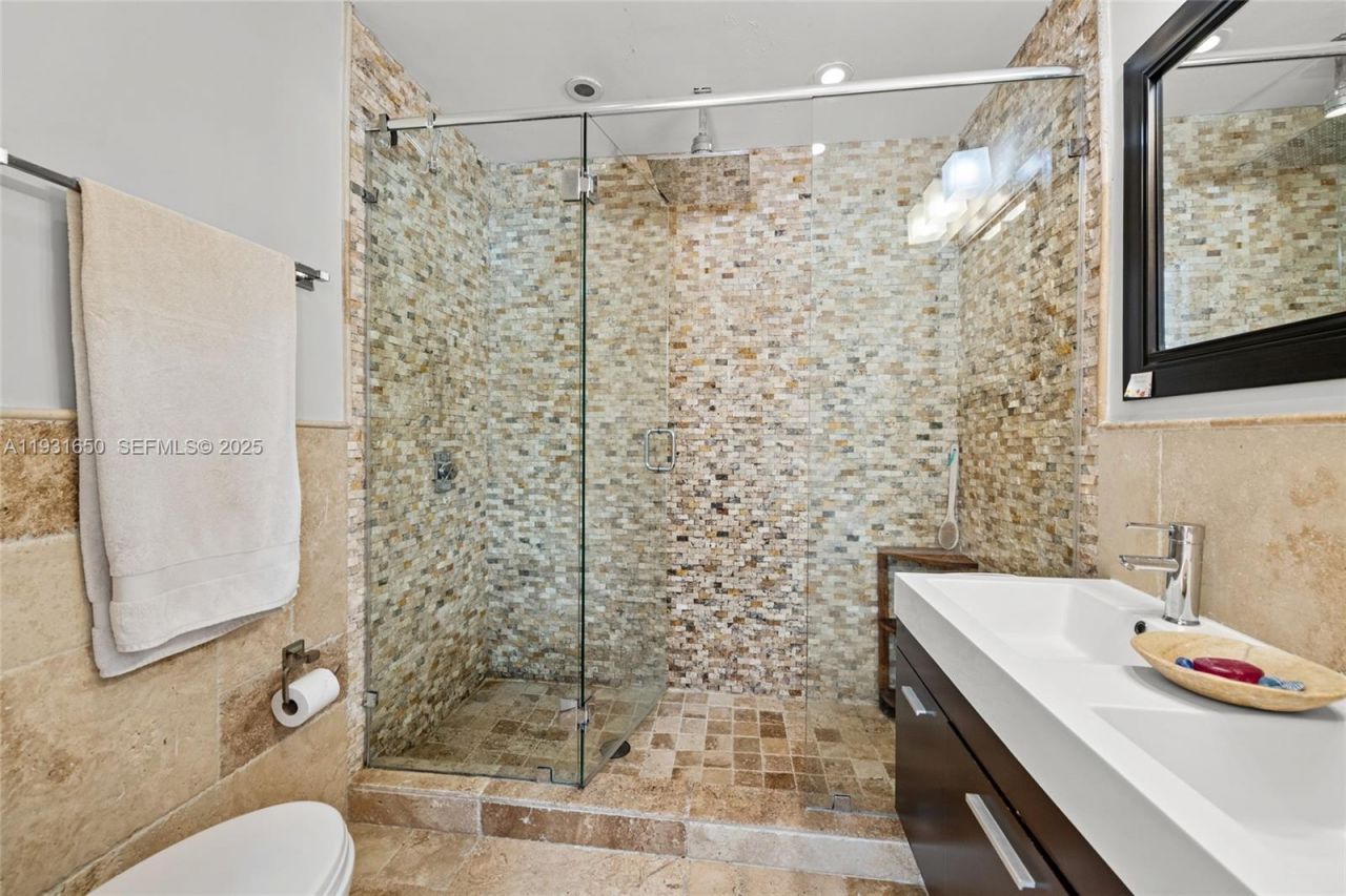 7360 SW 115th St, Pinecrest, FL 33156 Photo