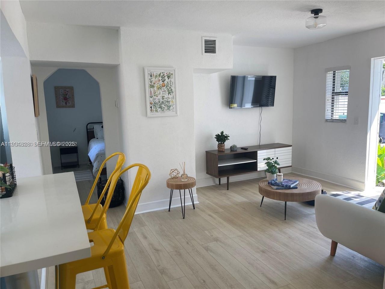 1560 NE 145th St, Unit 1, Miami, FL 33161 Photo