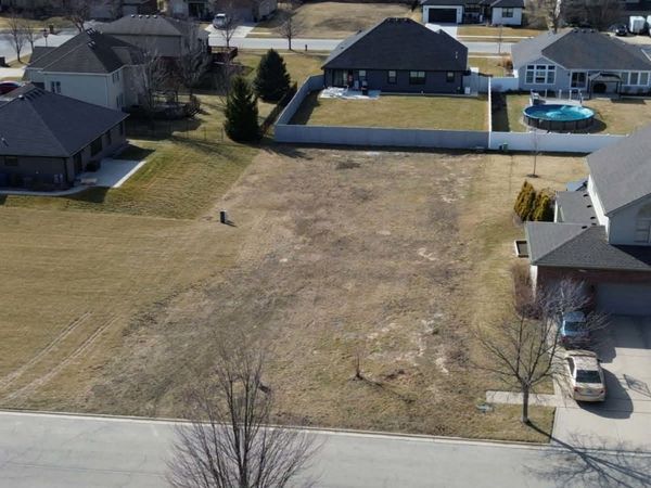 114 Hickory Street, Peotone, IL 60468