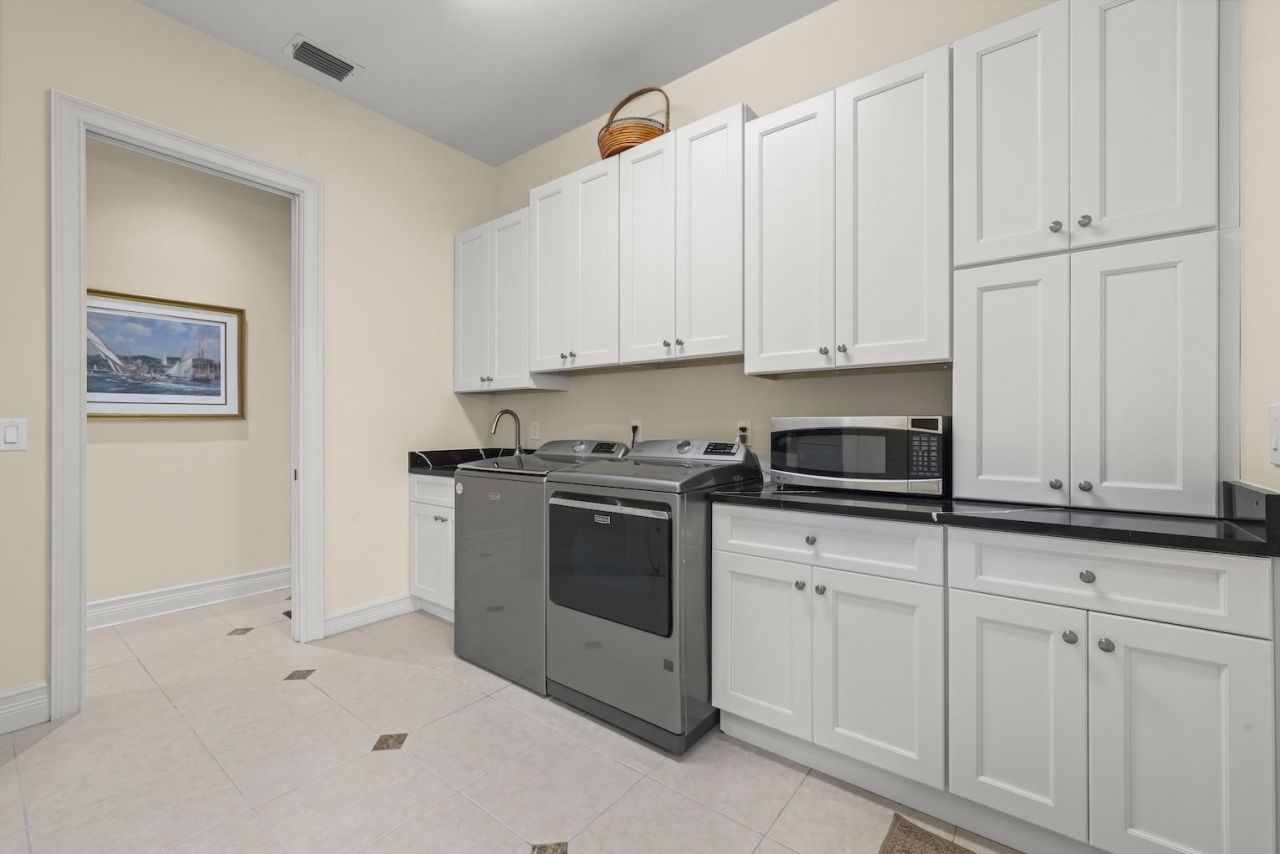 2417 Wulfert Rd, Sanibel, FL 33957 Photo