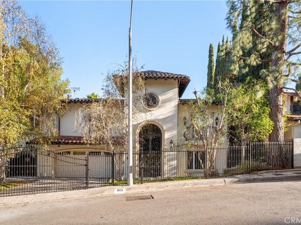 8152 Tianna Road, Los Angeles, CA 90046