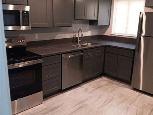 1215 Mews, Las Vegas, NV 89101