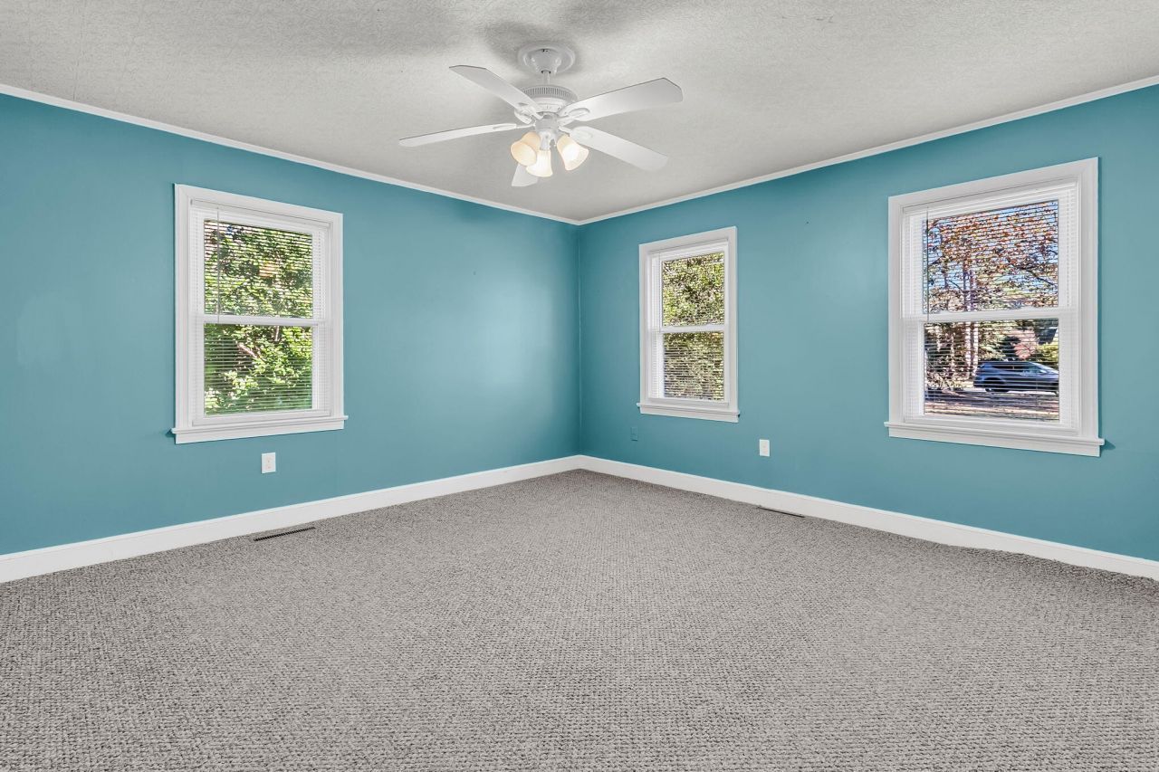 1510 Jahnz Avenue Photo 15