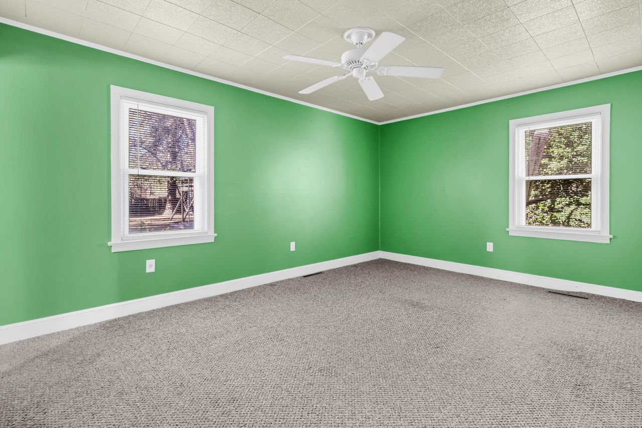 1510 Jahnz Avenue Photo 16