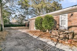 1510 Jahnz Avenue photo 4