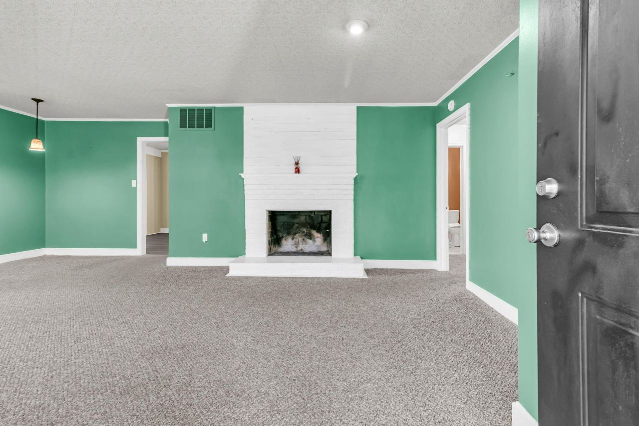 1510 Jahnz Avenue Photo 7