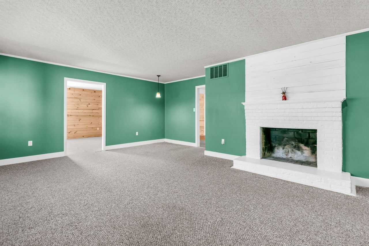 1510 Jahnz Avenue Photo 9