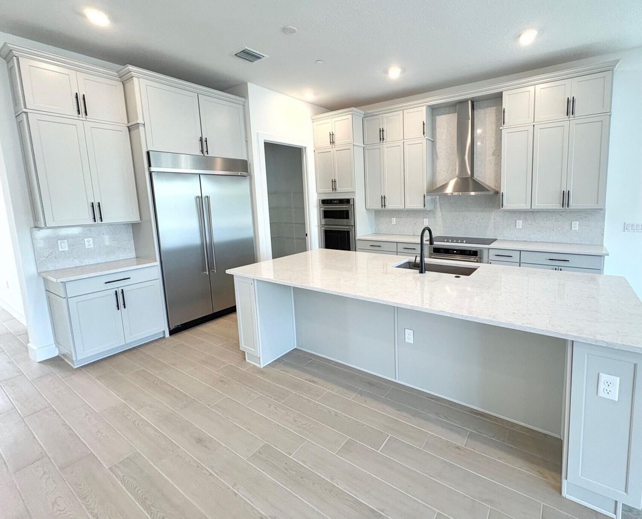 8225 Nilsa Place, Unit Stellar 39, Davie, FL 33328 Photo