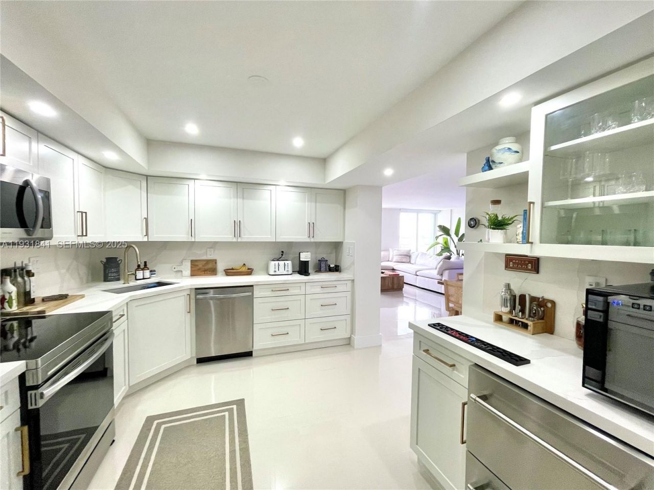 2150 Sans Souci Blvd , Unit C1502, North Miami, FL 33181 Photo