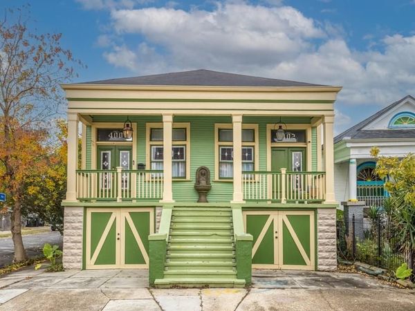 400 ELMIRA Avenue, New Orleans, LA 70114
