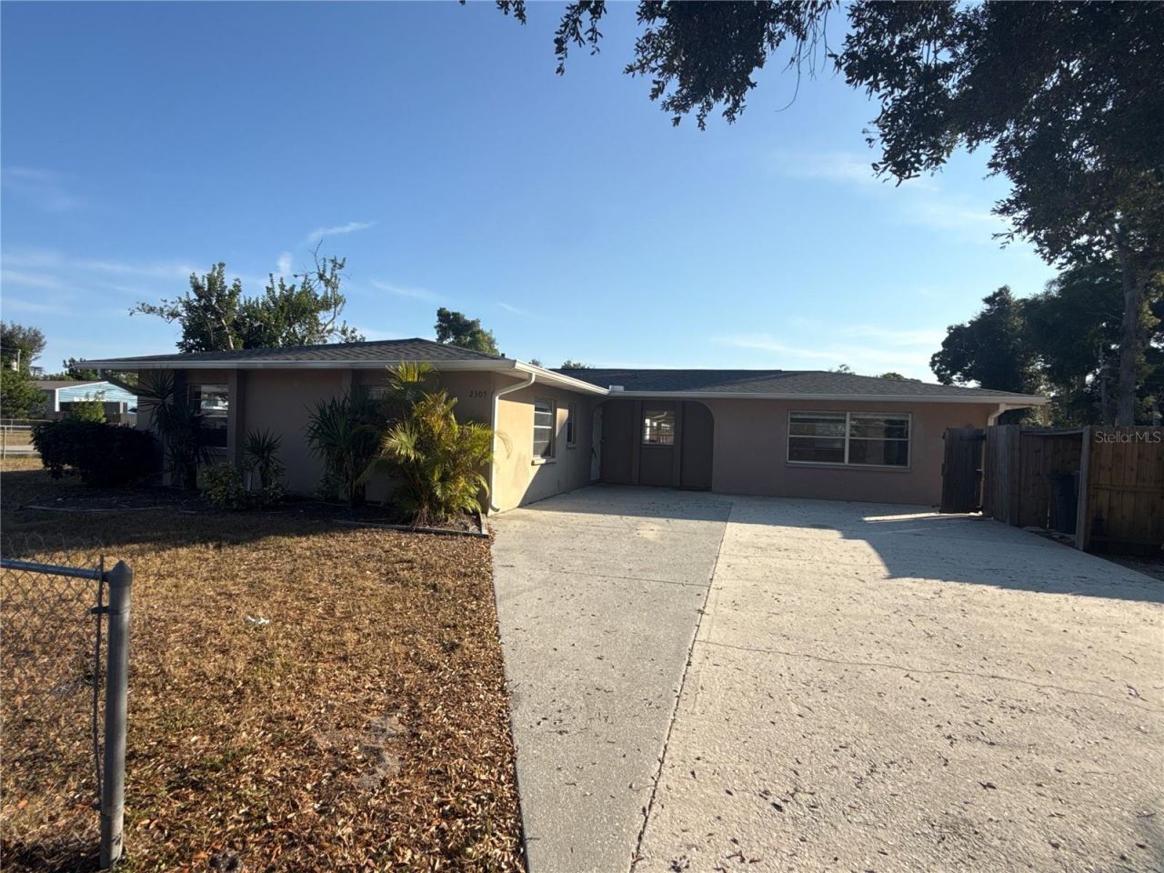 2305 26th Avenue W, Bradenton, FL 34205 Photo