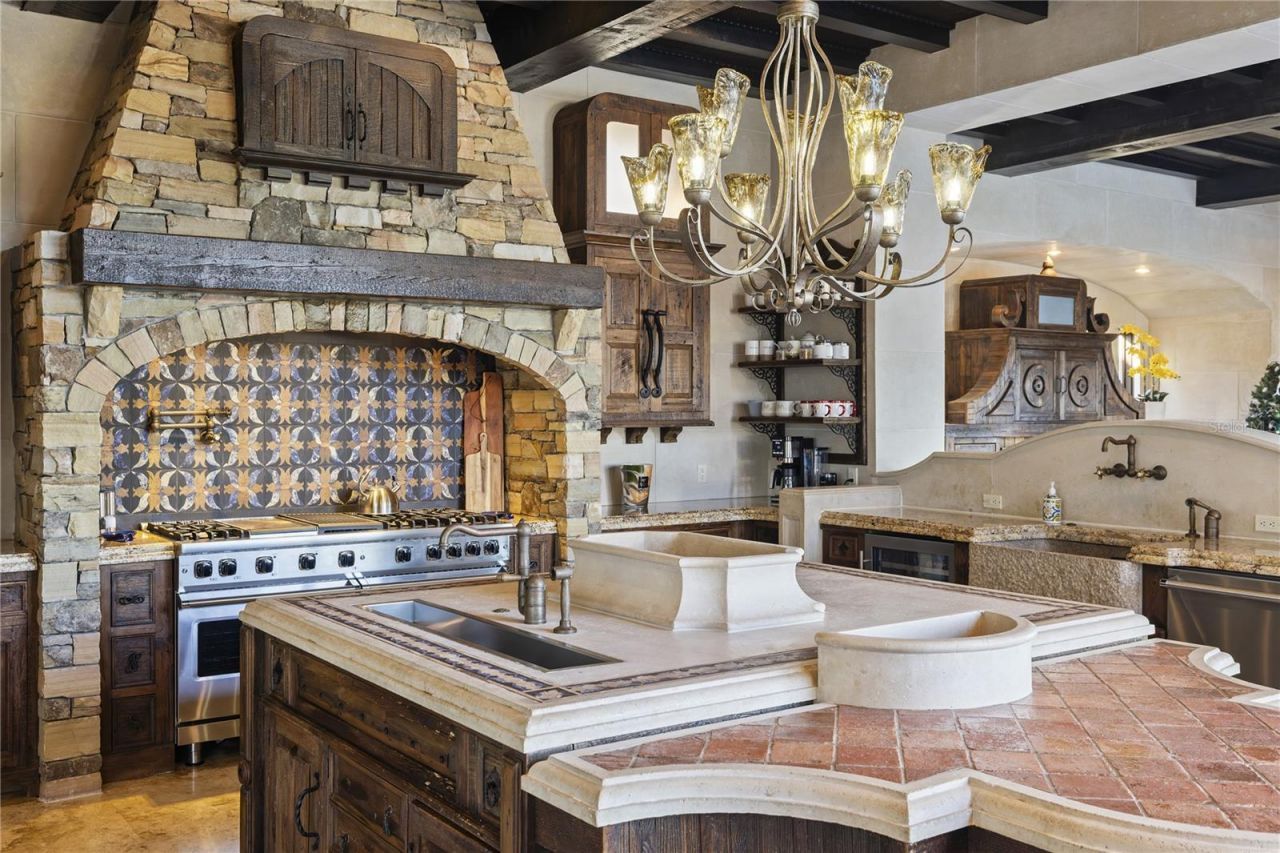 16639 Arezo Court, Montverde, FL 34756 Photo