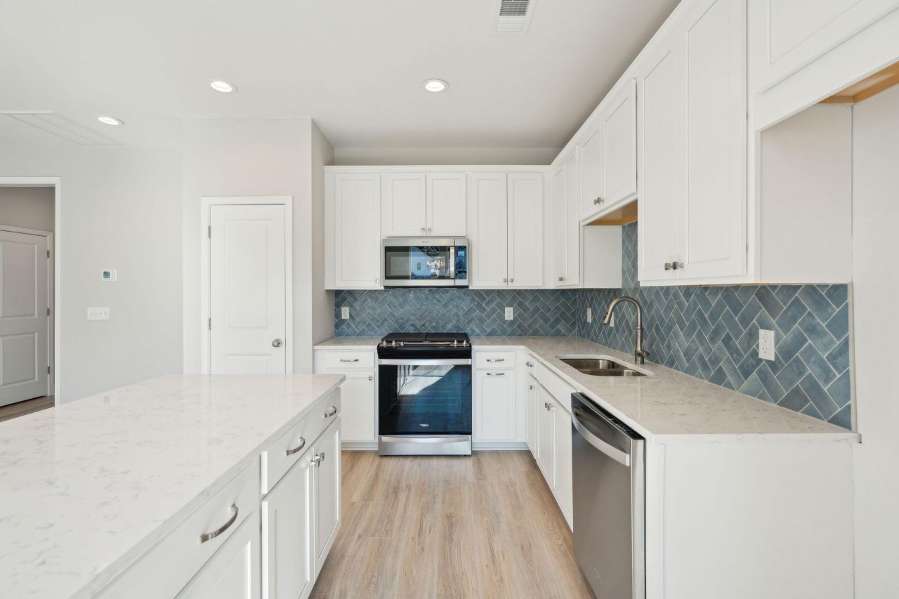 168 Claret Cup Way Photo 16