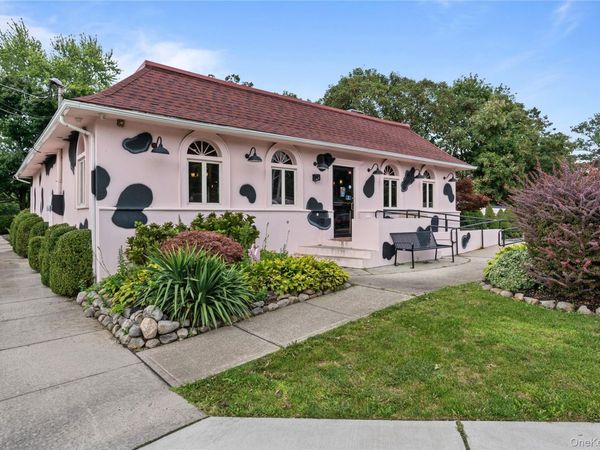 825 route 25a, Miller Place, NY 11764