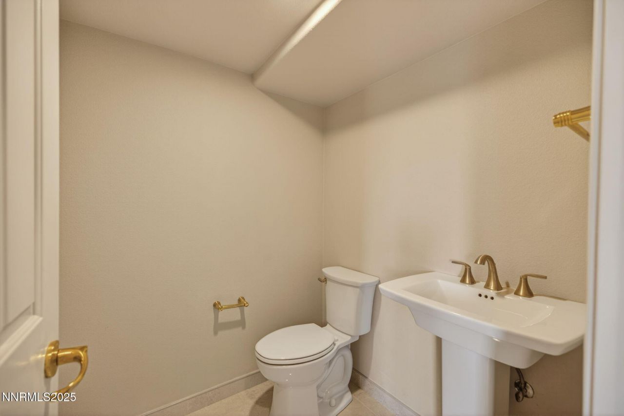 1580 Fifth Green Court, Gardnerville, NV 89460 Photo