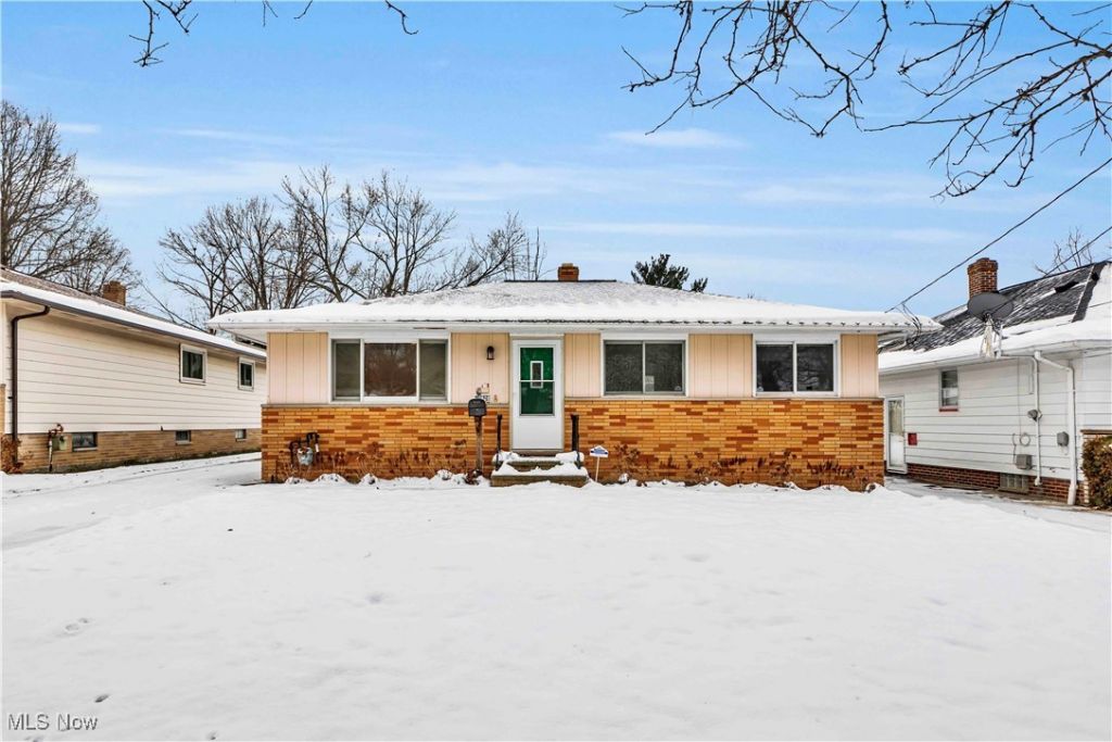 14808 James Avenue, Maple Heights, OH 44137 Main Photo