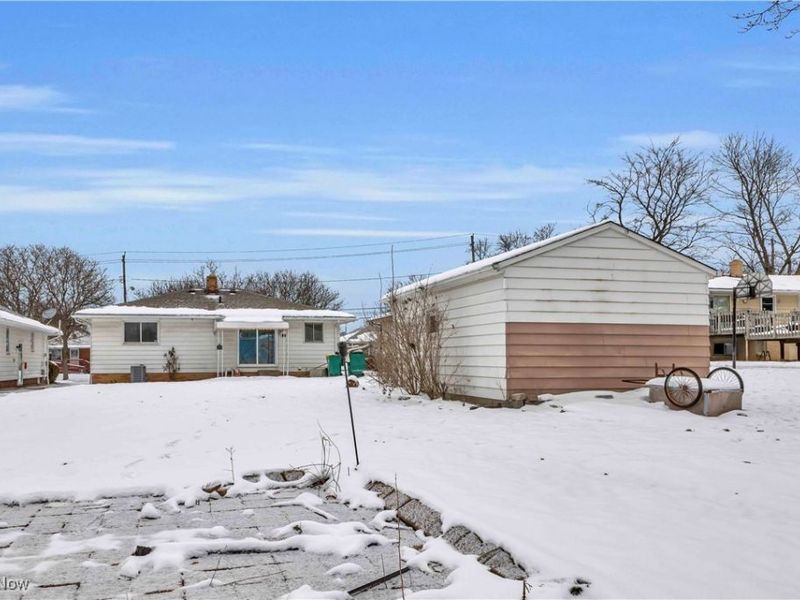 14808 James Avenue, Maple Heights, OH 44137 Photo 7