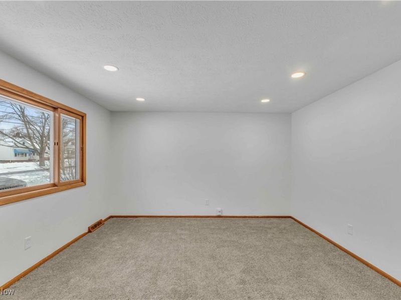 14808 James Avenue, Maple Heights, OH 44137 Photo 9