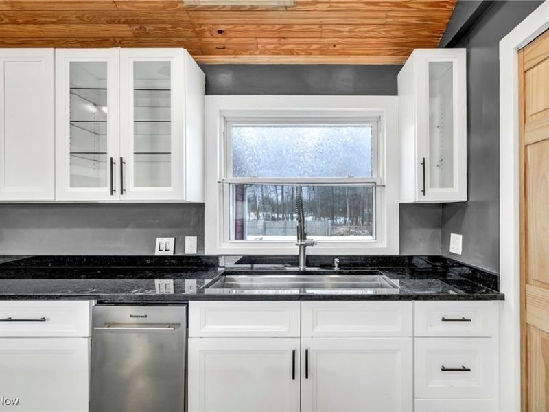 6847 State Route 303, Windham, OH 44288 Photo 21