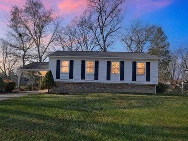 8012 FRYE ROAD, ALEXANDRIA, VA 22309