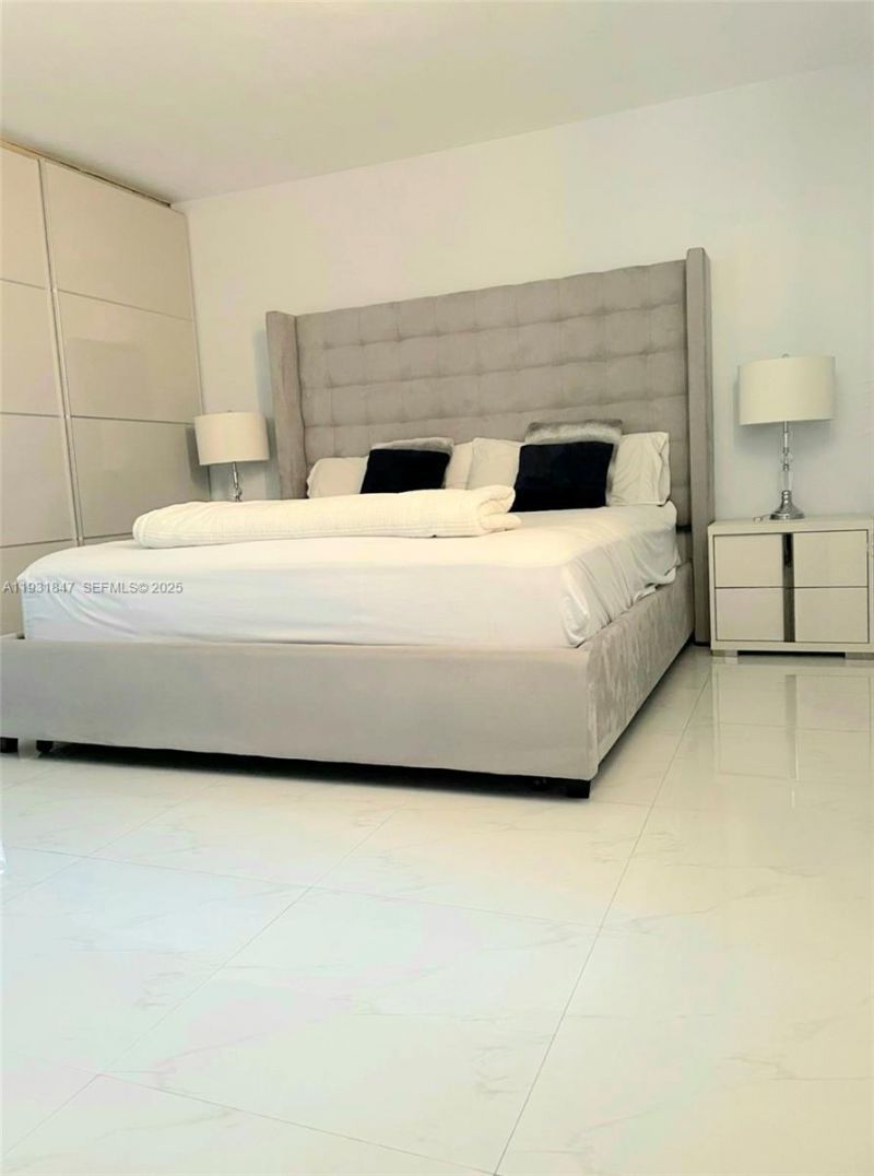 9410 W Flagler St , Unit 409, Miami, FL 33174 Photo